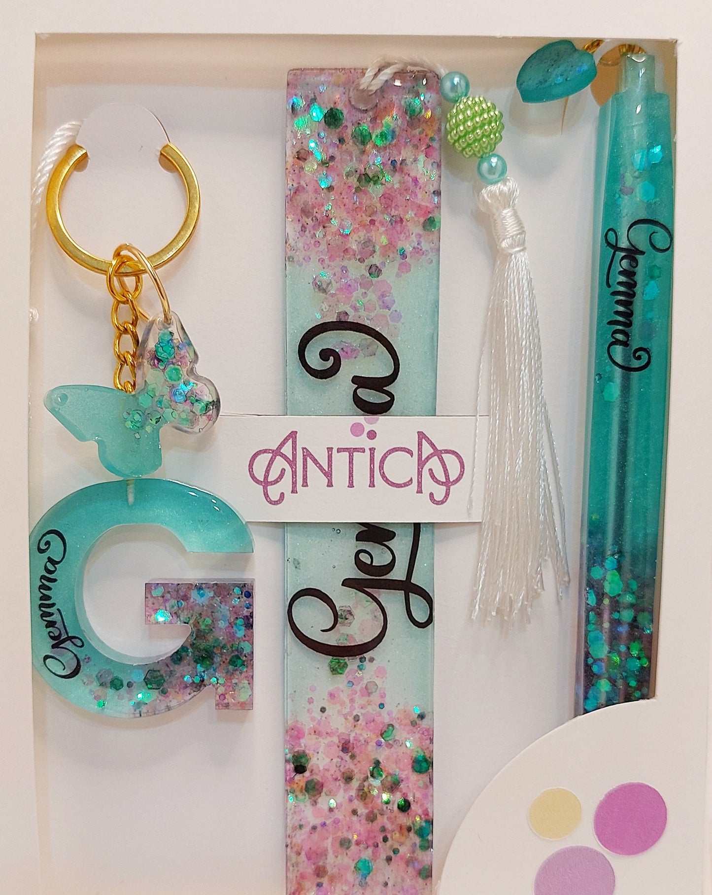 Personalized Resin Gift Set of Keychain, Bookmark and Pen💚