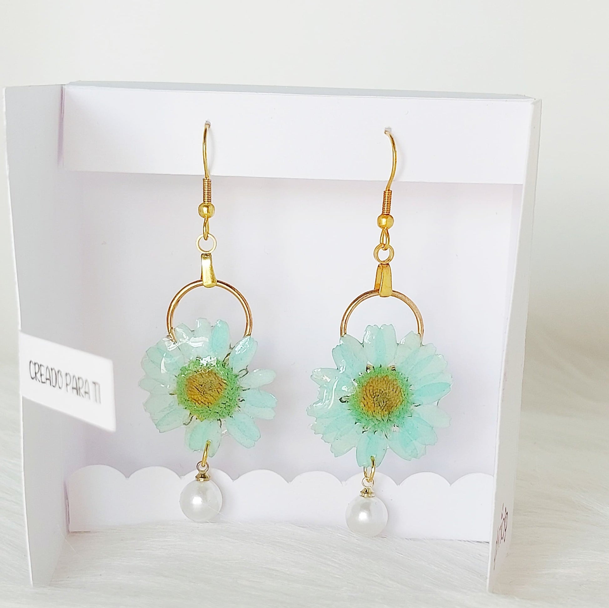 Pendientes de flores de resina, pendientes de resina con flor real, pendientes colgantes, regalo de cumpleaños, regalo hecho a mano, pendientes margaritas reales amarillas