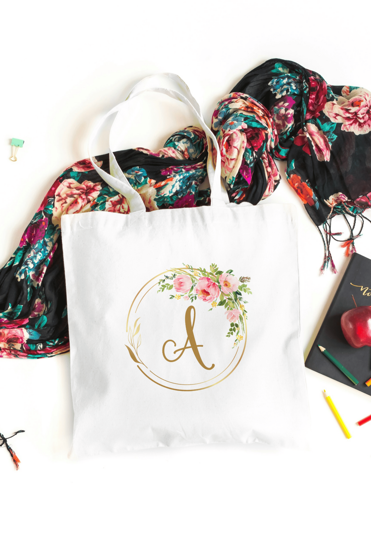 tote bag con inicial floral